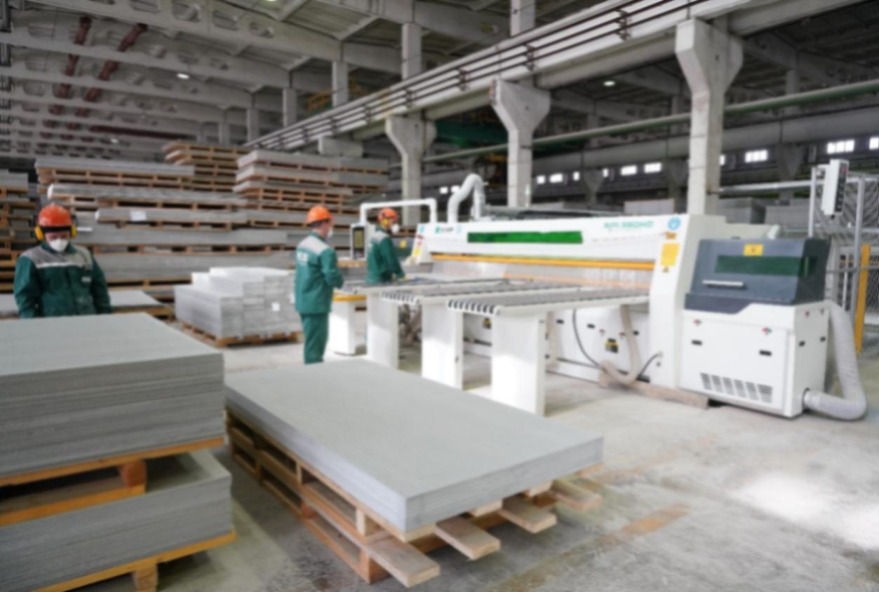 Плоский шифер для строительства и благоустройства