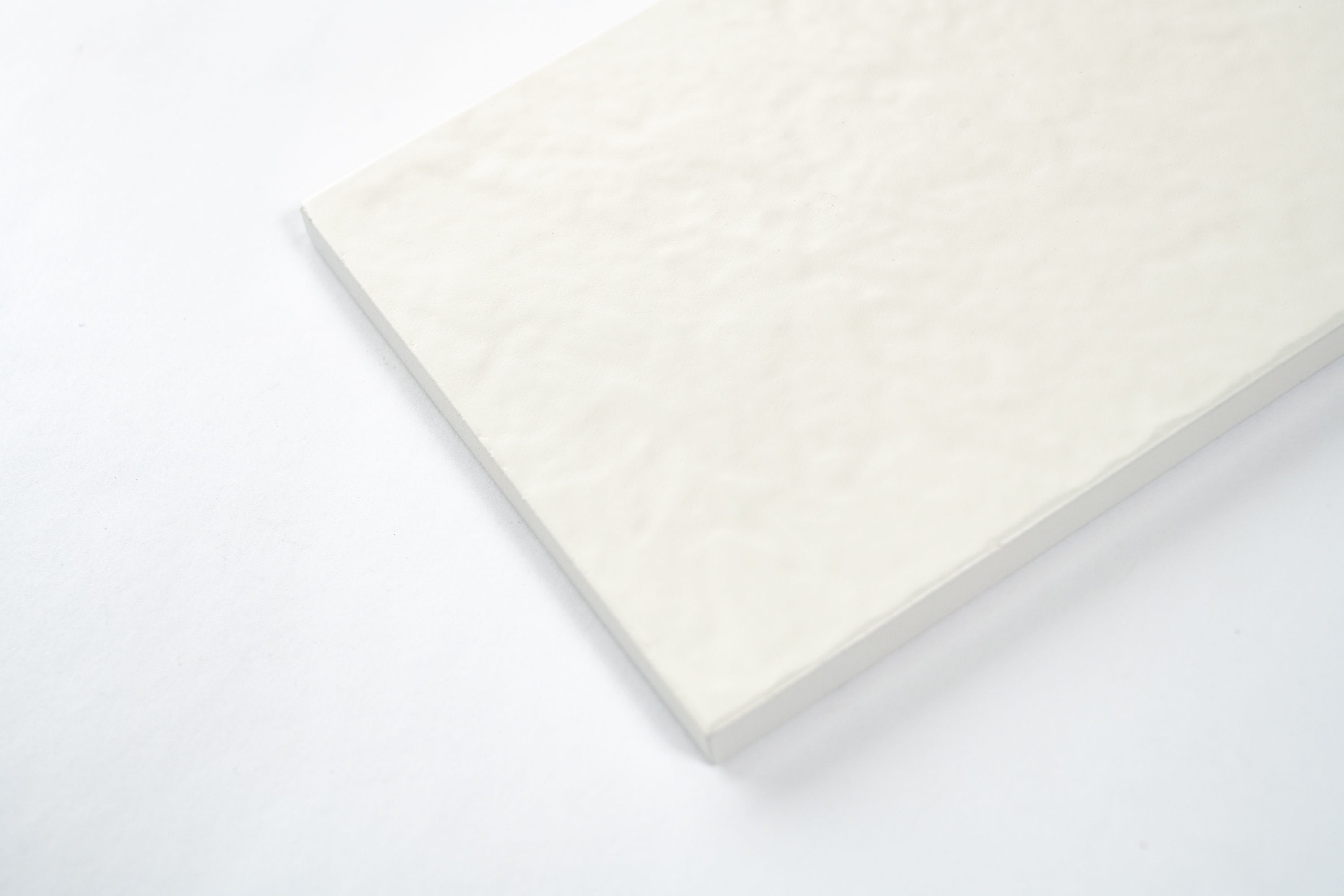 Сайдинг Берген текстура Сланец, цвет - белый RAL 9003
