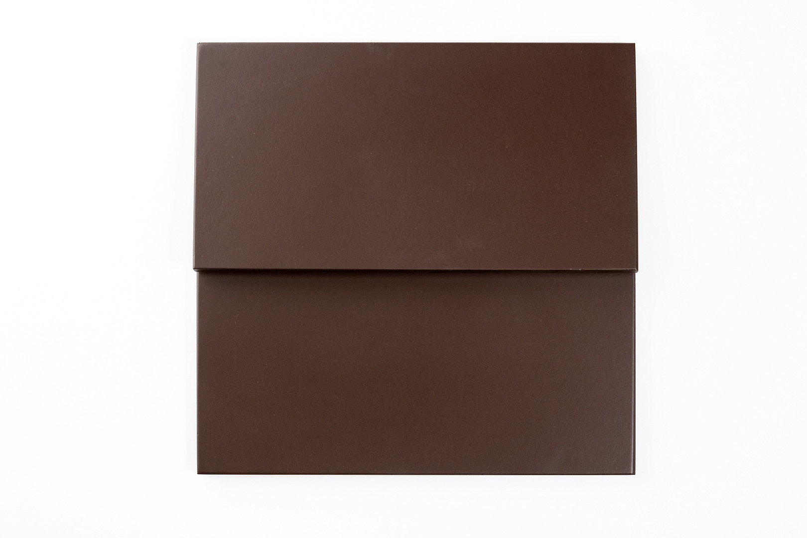 Сайдинг Берген текстура Гладкая, цвет - шоколадный RAL 8017