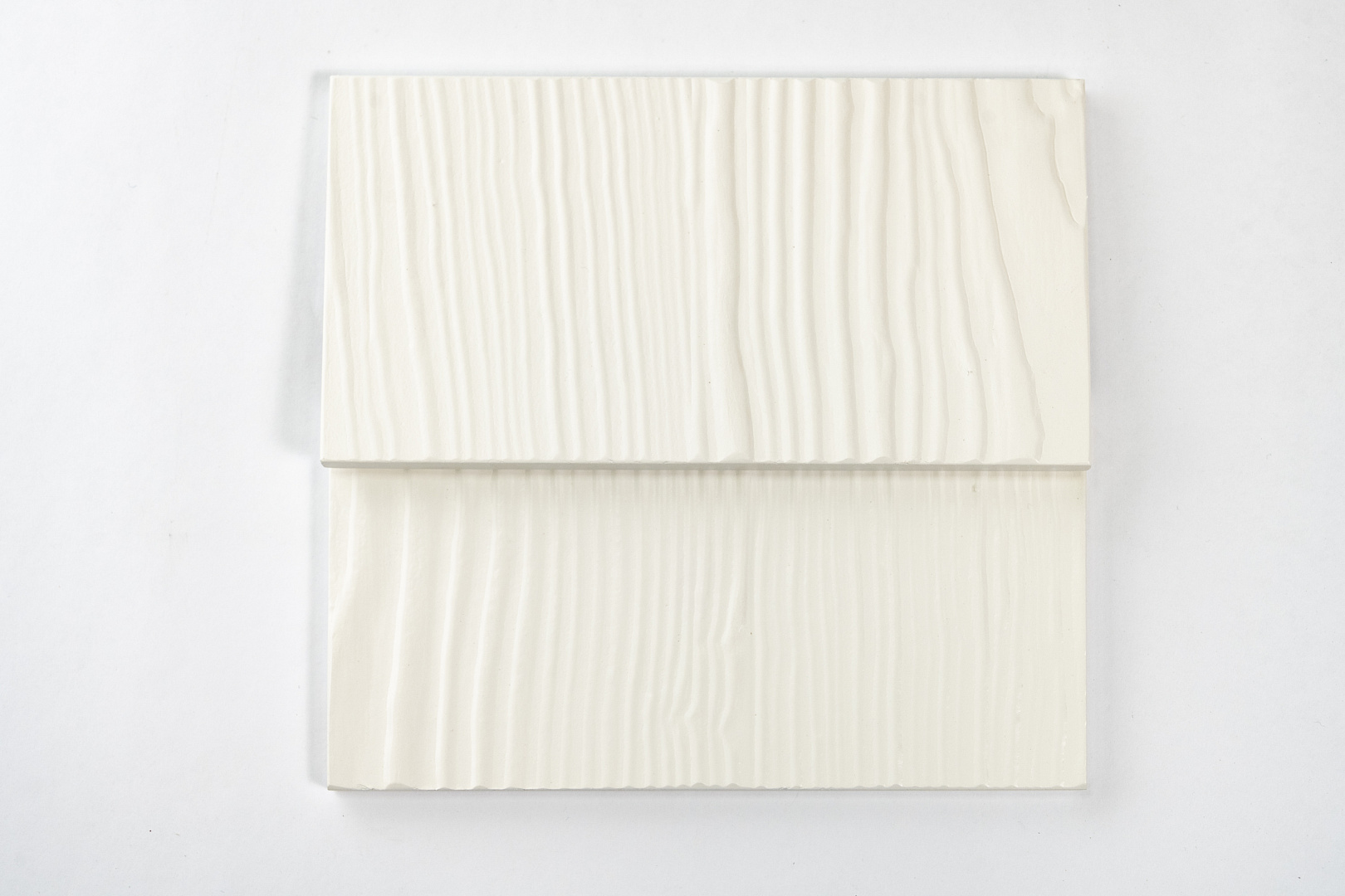 Сайдинг Берген текстура Сосна, цвет - белый RAL 9003