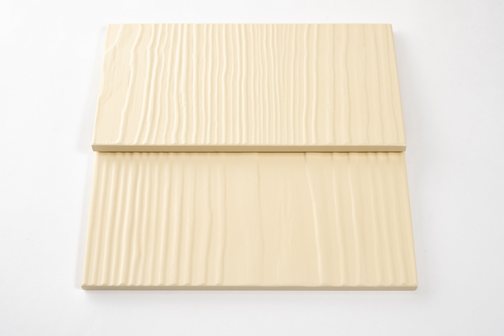 Сайдинг Берген текстура Сосна, цвет - слоновая кость RAL 1015